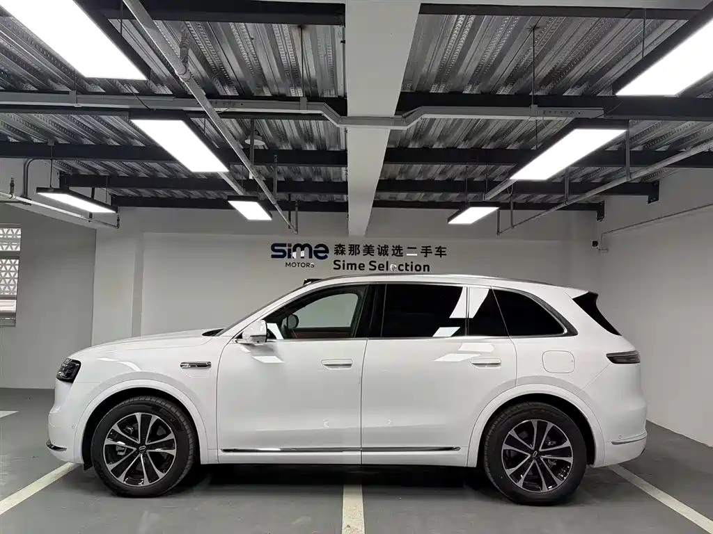 AITO M7 2026 EREV Max AWD 5-seater