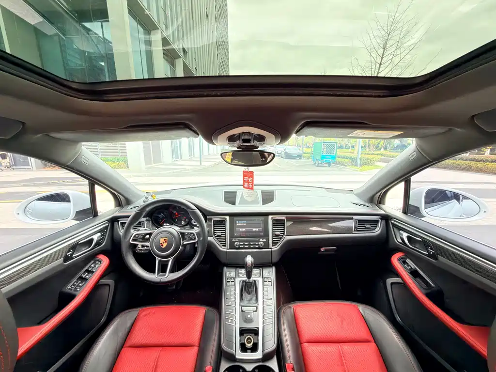 Macan 2.0T 2017 Model