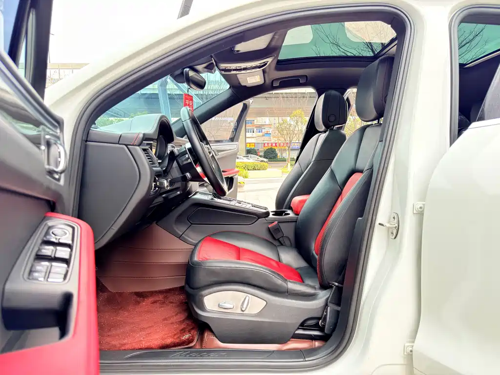 Macan 2.0T 2017 Model