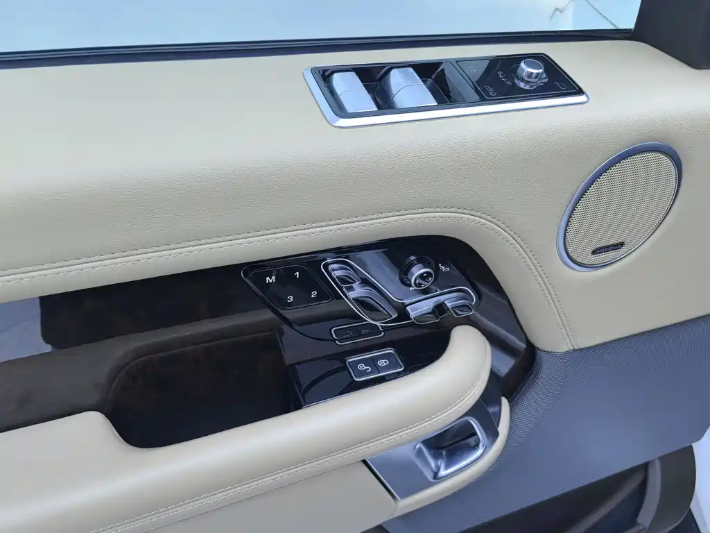 Range Rover 2020 3.0 L6 Heritage Edition