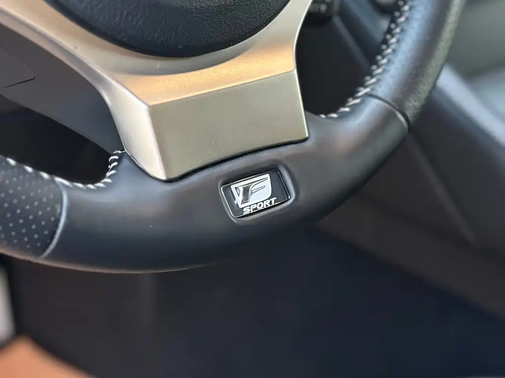 Lexus RC 300 F SPORT 2018