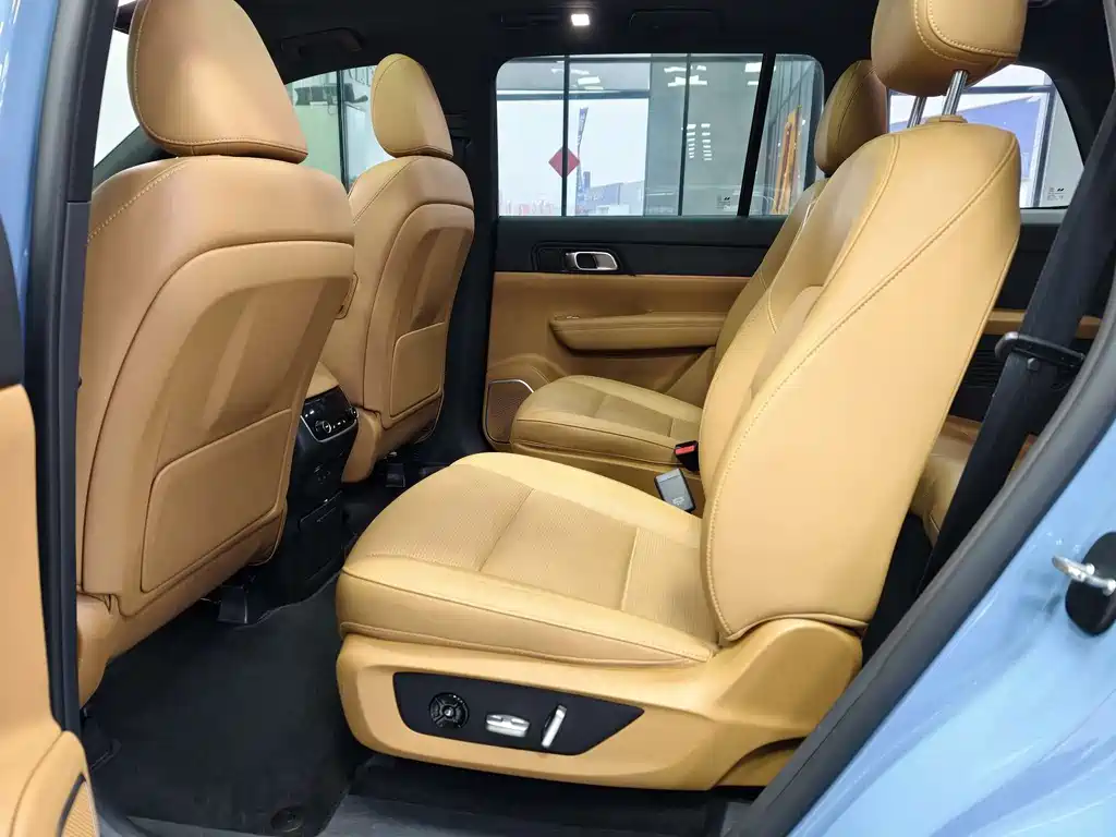 Li ONE 2021 Extended Range 6-Seater Edition