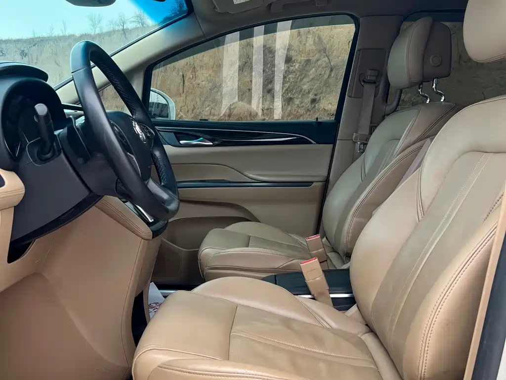 Buick GL8 2018 ES 28T Flagship China VI