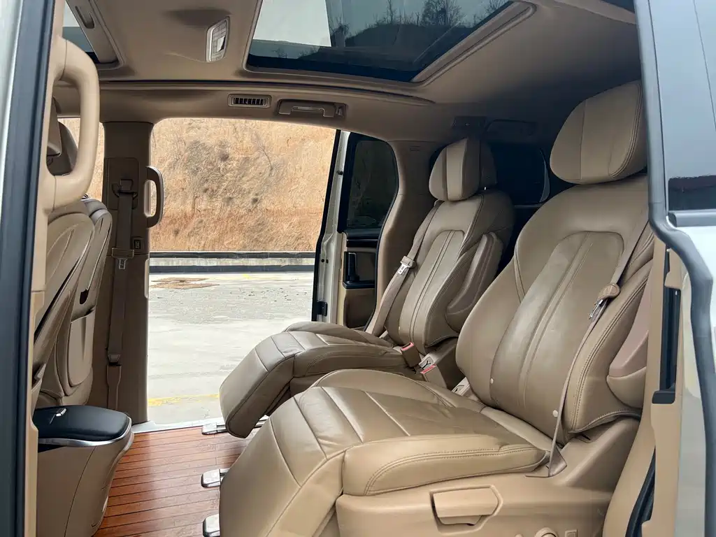 Buick GL8 2018 ES 28T Flagship China VI