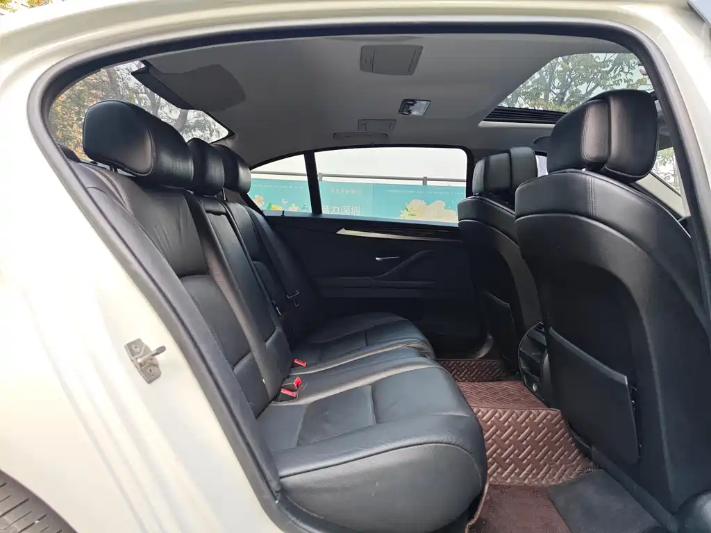 BMW 5 Series 2013 530Li Luxury Edition