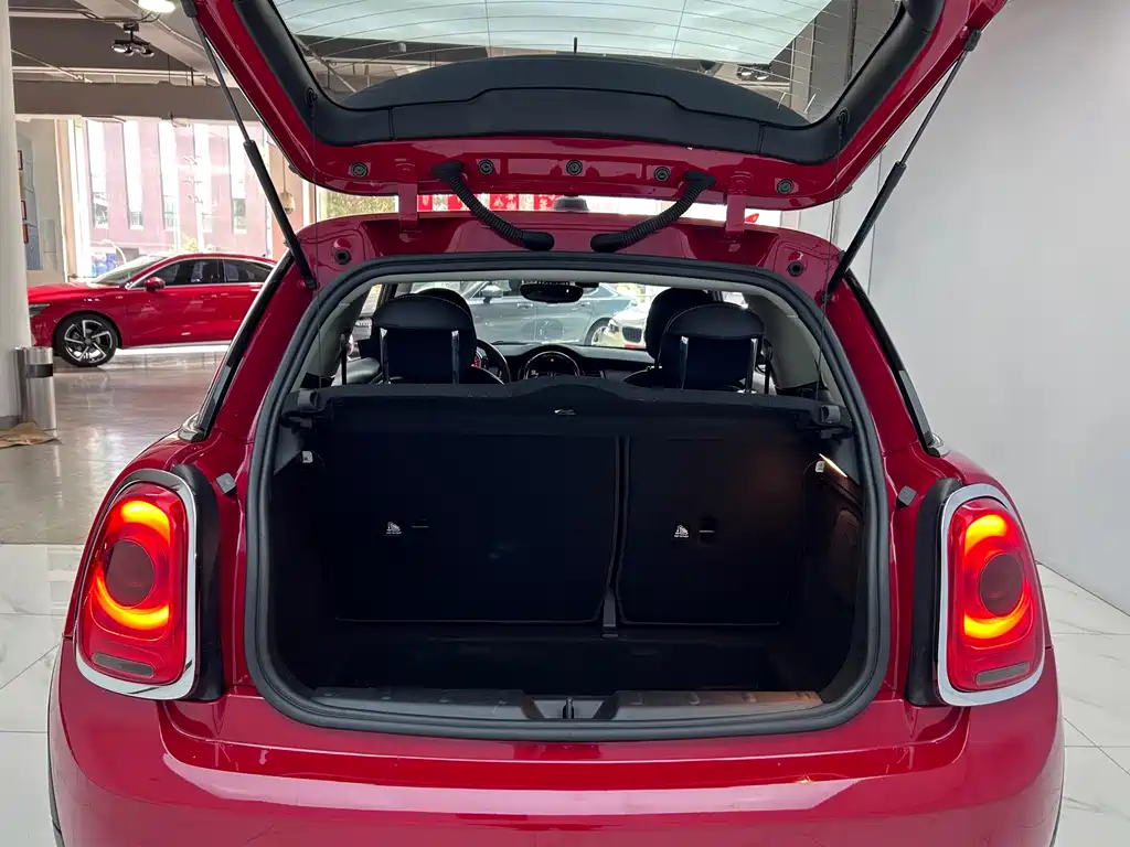 MINI 2021 1.5T ONE