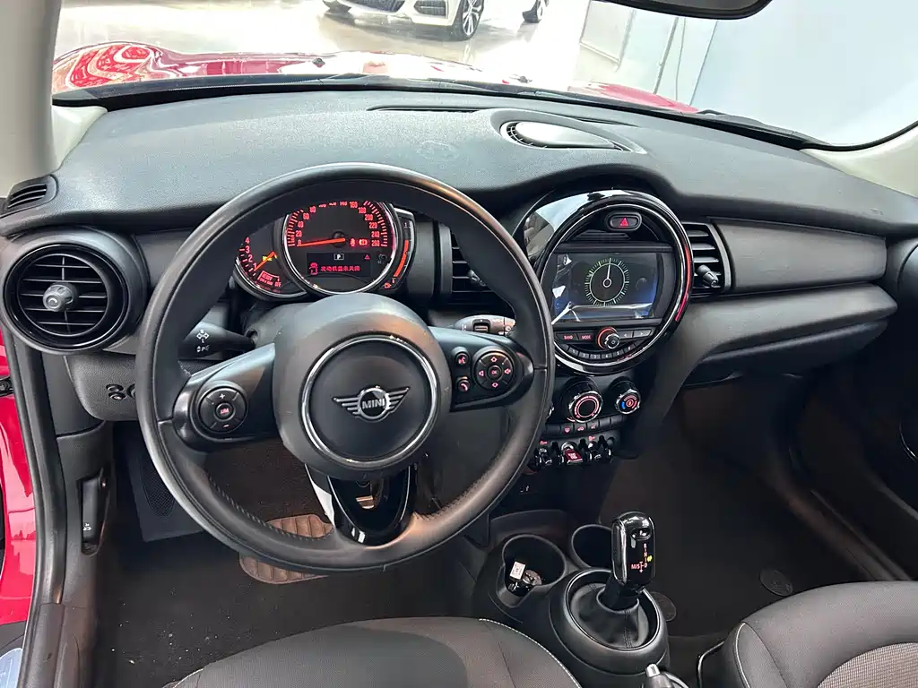 MINI 2021 1.5T ONE