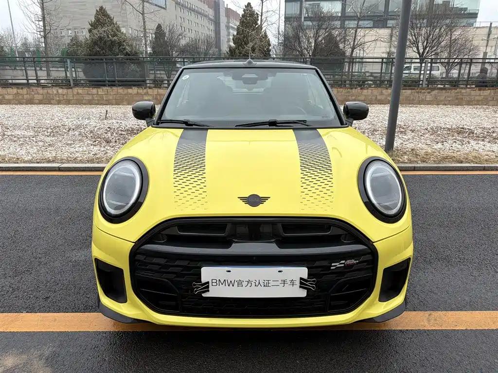 2025 MINI Cooper S Cabrio Artist