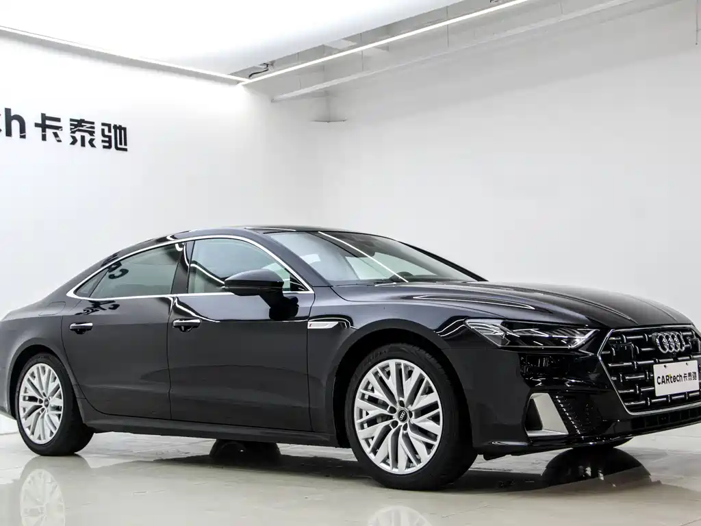Audi A7L 2024 45 TFSI S-line Dream Edition Crystal Package