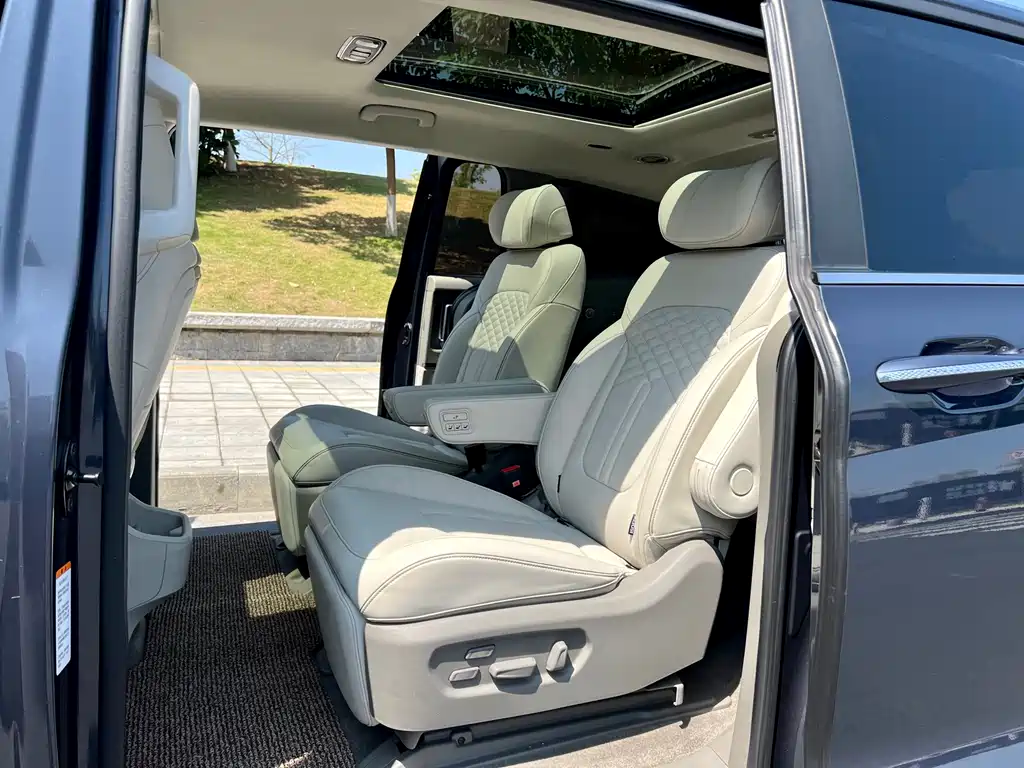 Hyundai Custo 2021 380TGDi TOP Premium