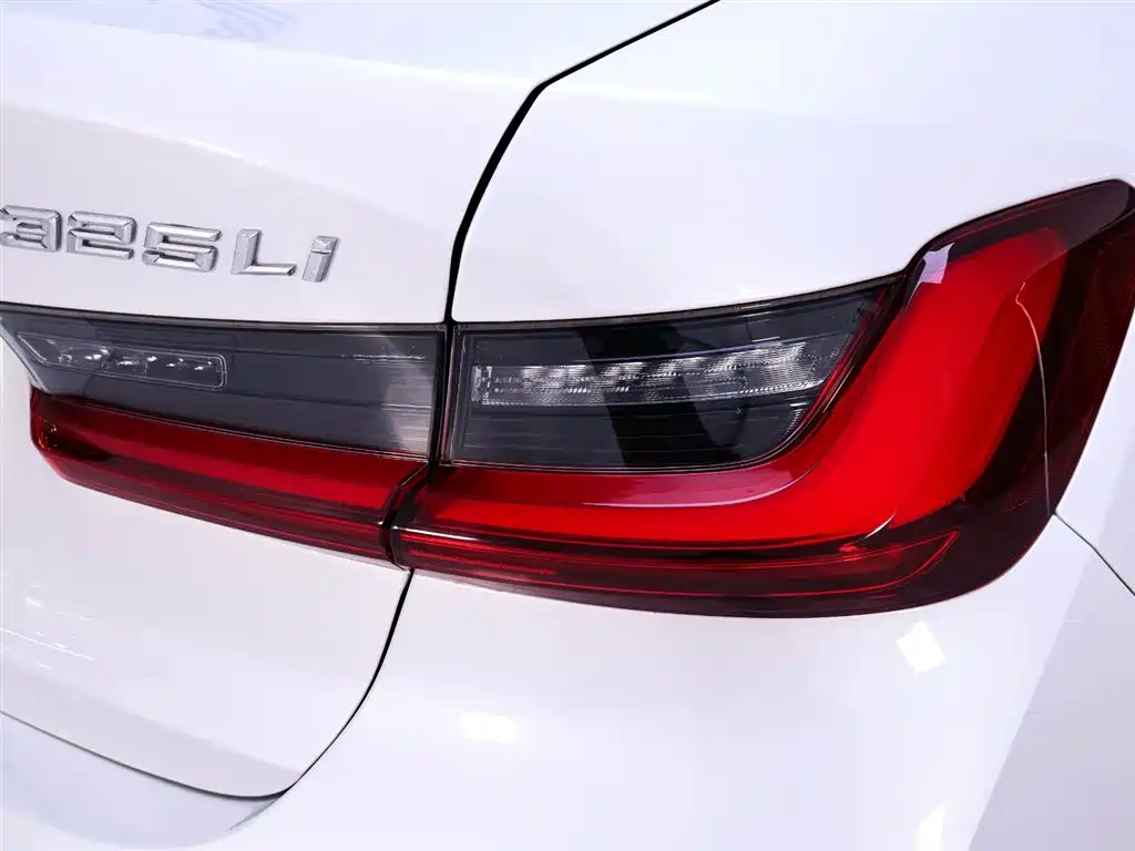 BMW 3 Series 2024 325Li M Sport