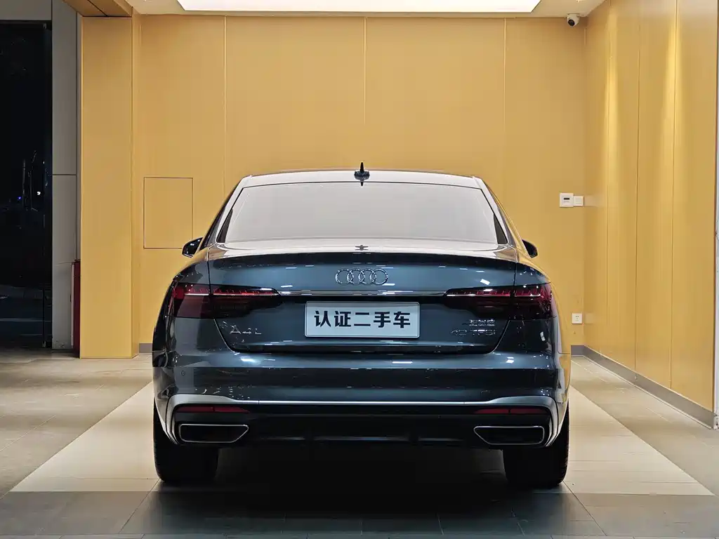 Audi A4L 2023 40 TFSI Fashion Dynamic