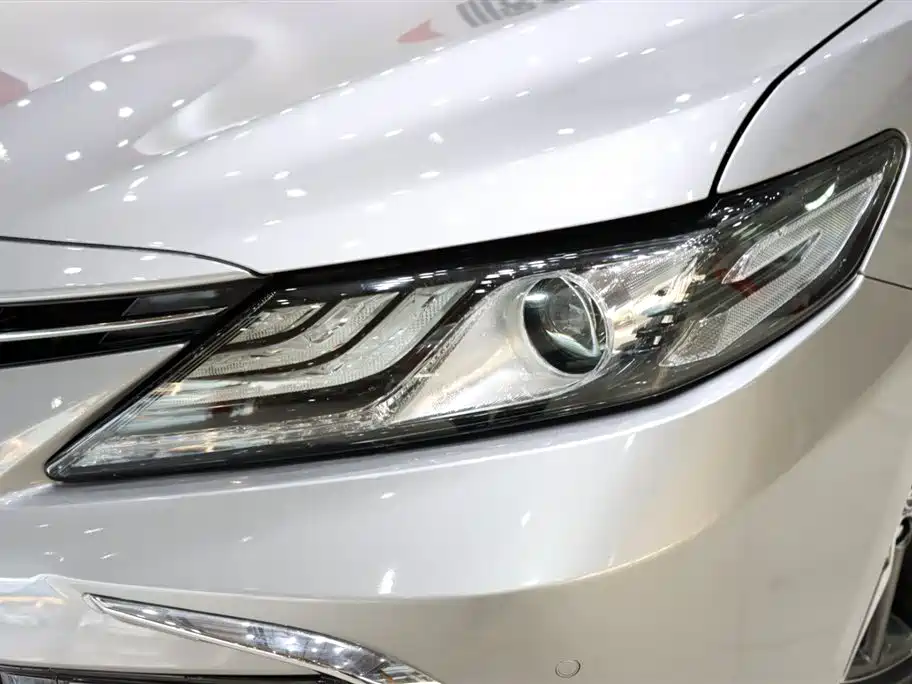 Camry 2021 2.5G Luxury Edition