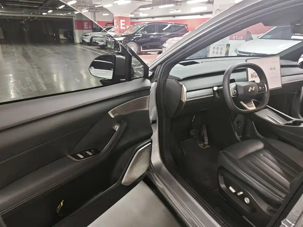 NIO Onvo L60 2024 60kWh RWD