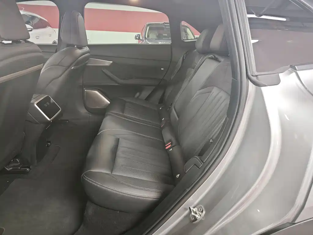 NIO Onvo L60 2024 60kWh RWD