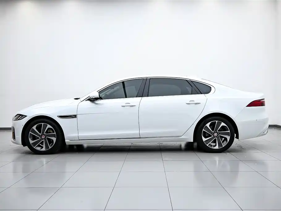 Jaguar XFL 2023 XFL 2.0T P200 RWD Elite Luxury Edition