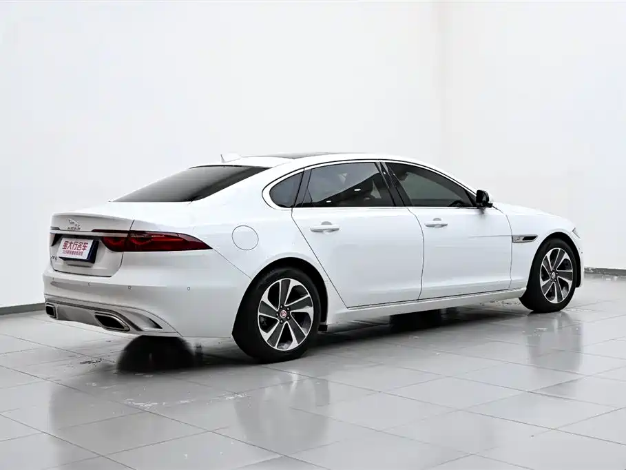 Jaguar XFL 2023 XFL 2.0T P200 RWD Elite Luxury Edition
