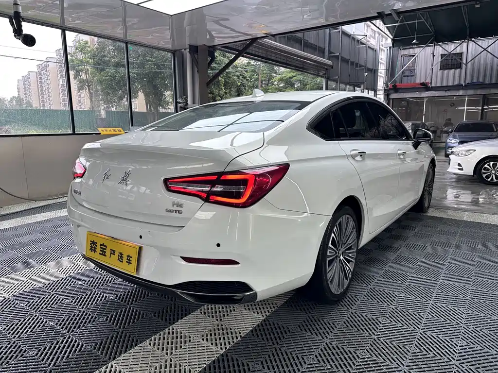 Hongqi H5 2020 1.5T DCT Qiyun Edition
