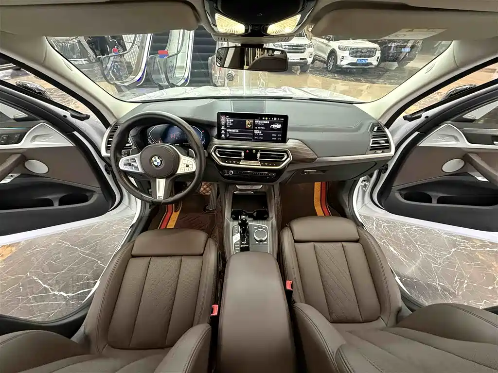 BMW X3 2023 xDrive30i Leading Edition M Night Shadow Package