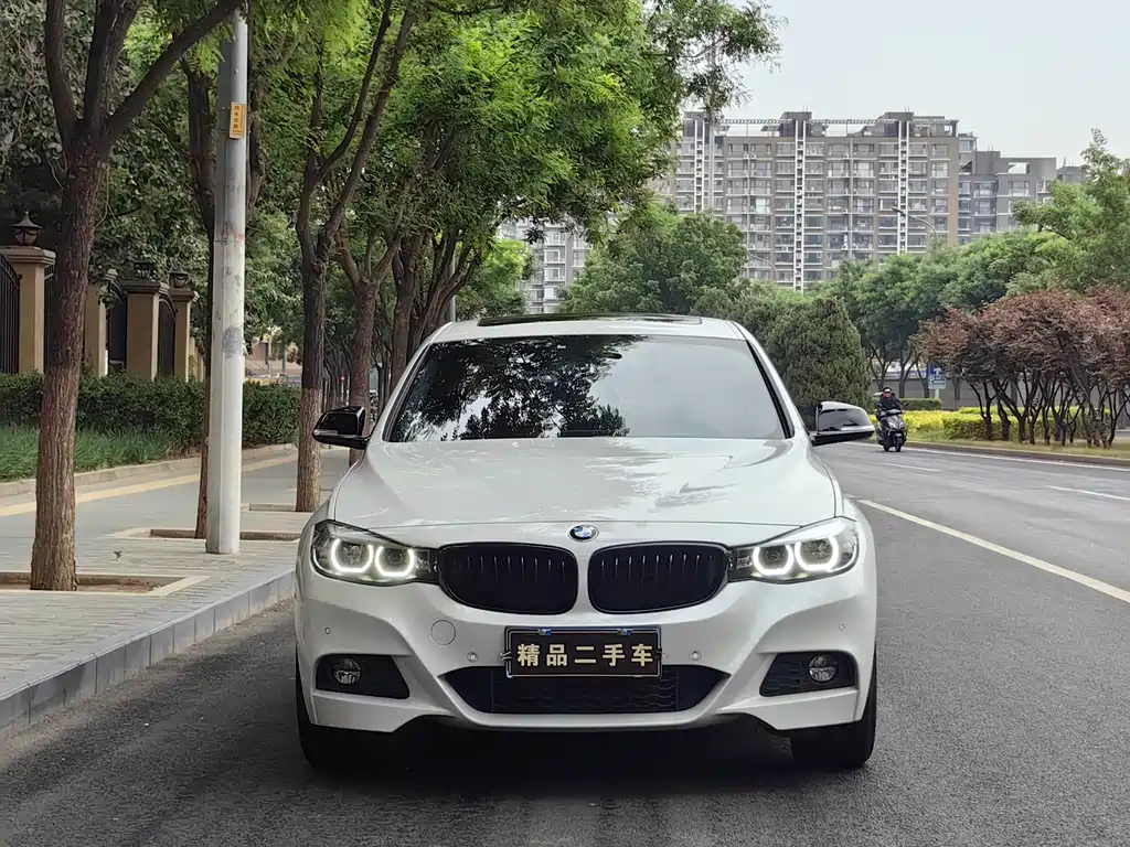 BMW 3 Series GT 2020 320i M Sport Night Edition