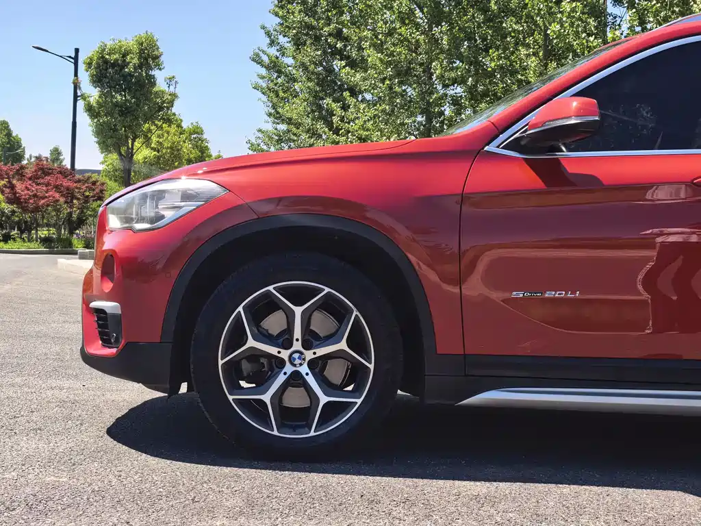 BMW X1 2016 sDrive20Li Luxury