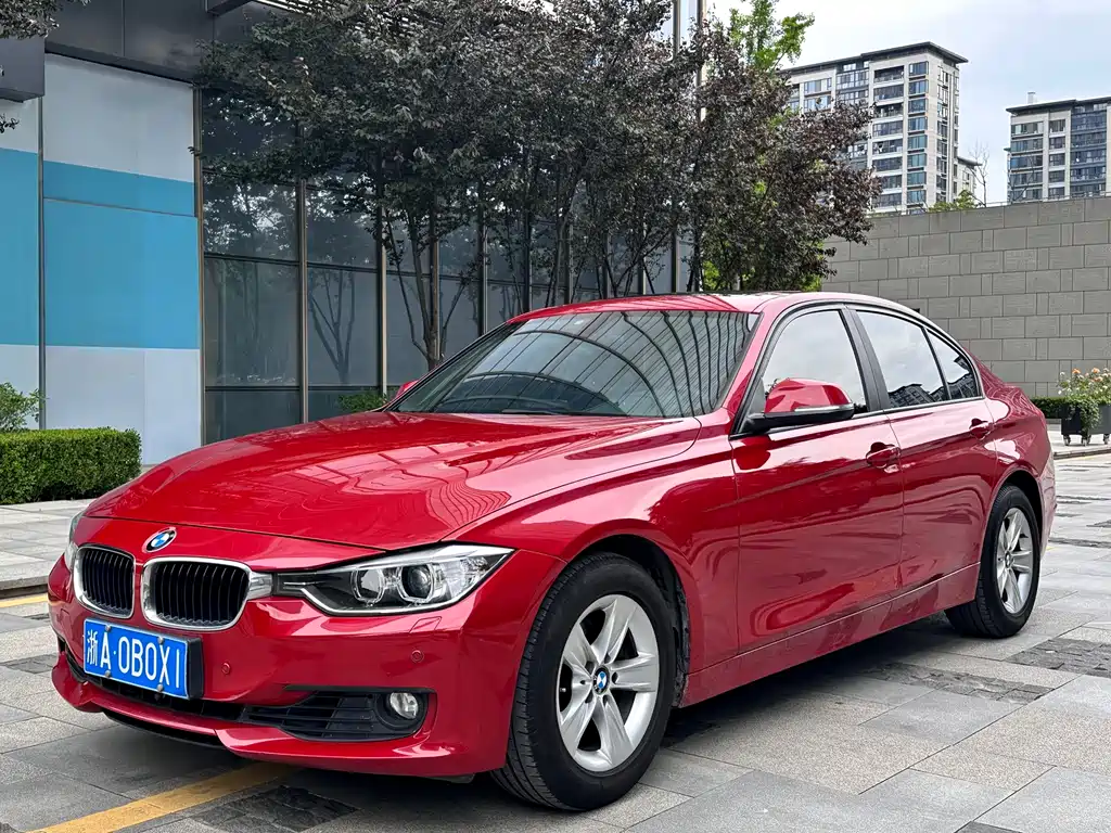 BMW 3 Series 2014 320i Fashion Edition