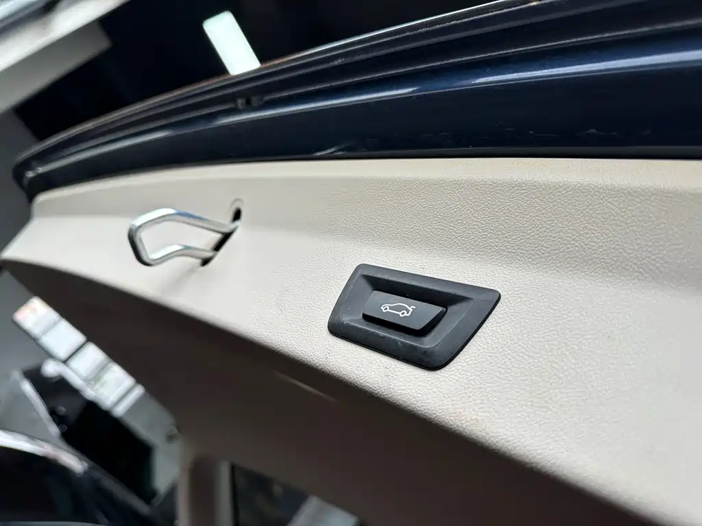 BMW X3 2018 xDrive28i Luxury Package China VI
