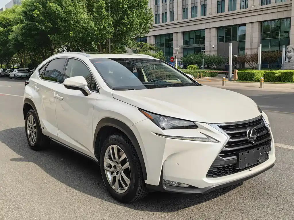 Lexus NX 2015 200t AWD F Sport
