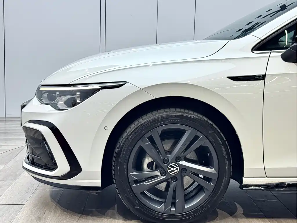 Golf 2023 Facelift 280TSI DSG R-Line Lite