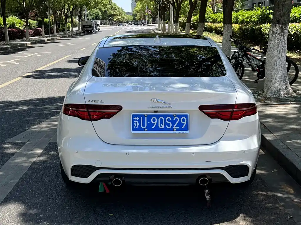 Jaguar XEL 2022 2.0T 200PS R-DYNAMIC Youth Sport Edition