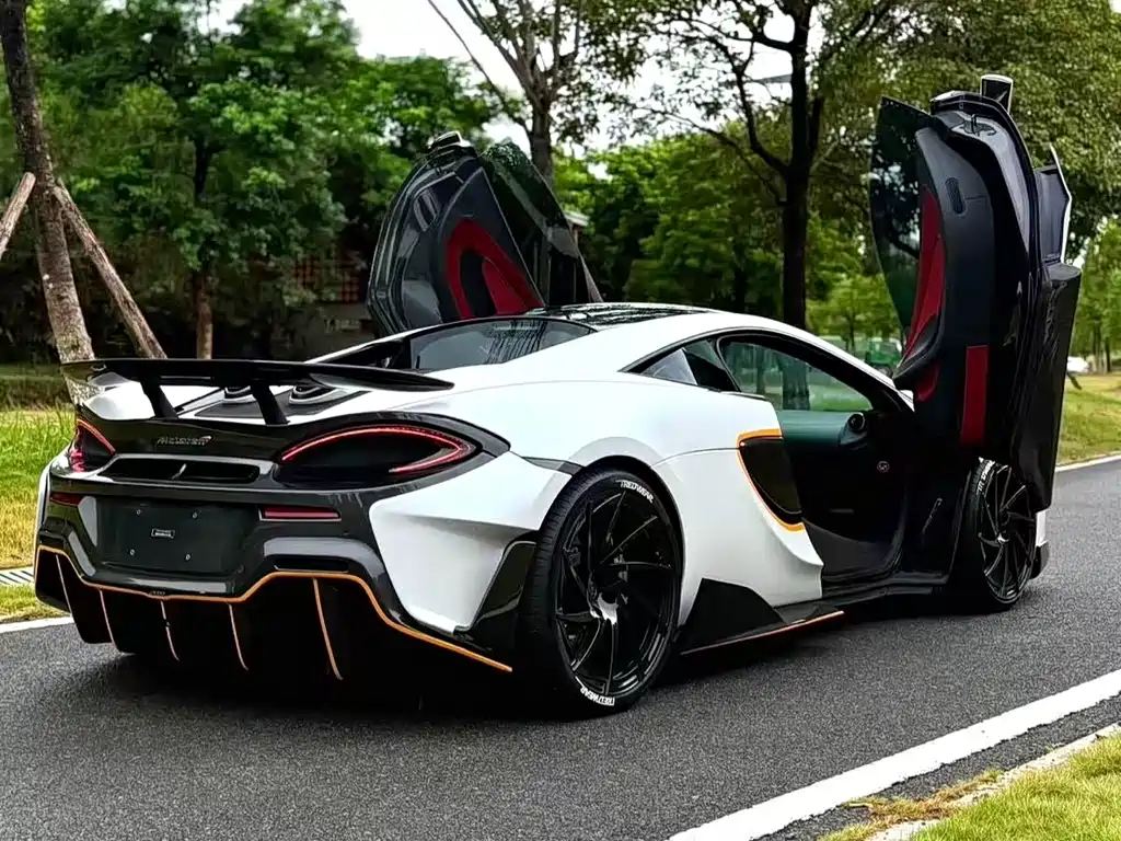 McLaren 570S 2015 3.8T Coupe