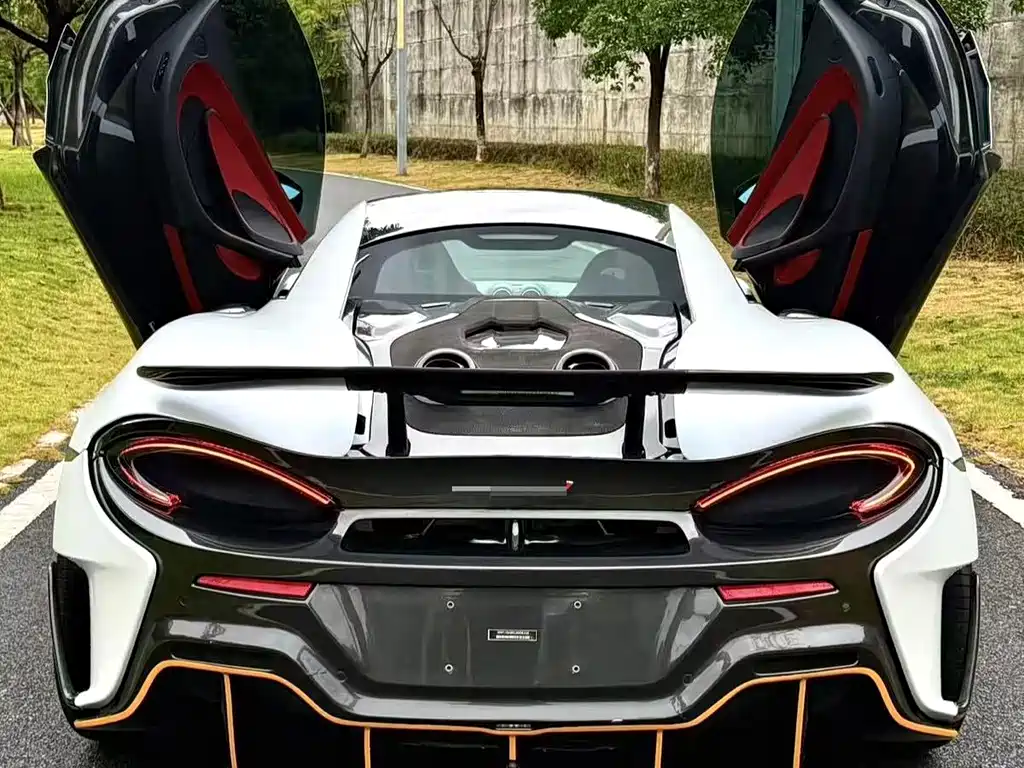 McLaren 570S 2015 3.8T Coupe