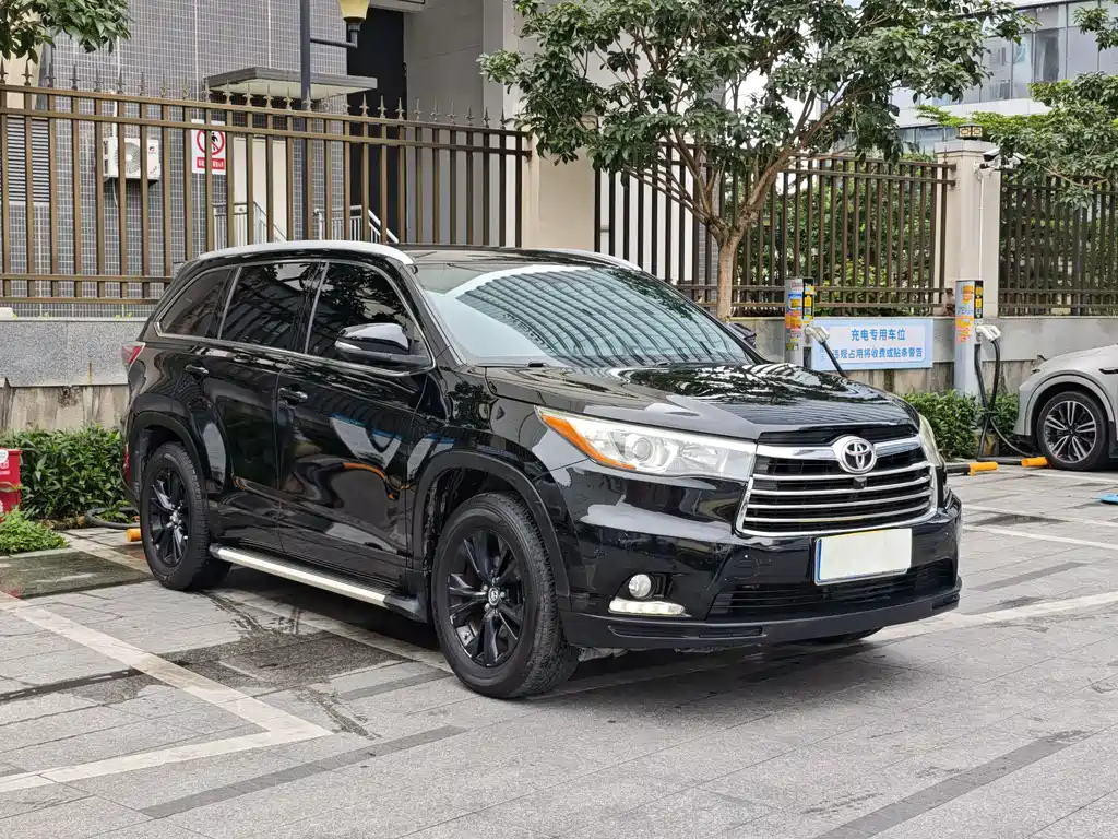 Toyota Highlander 2015 2.0T AWD Elite Edition 7-Seater
