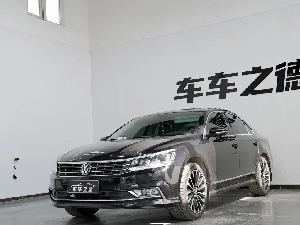 Volkswagen Passat 2017 330TSI DSG Yuzun Edition