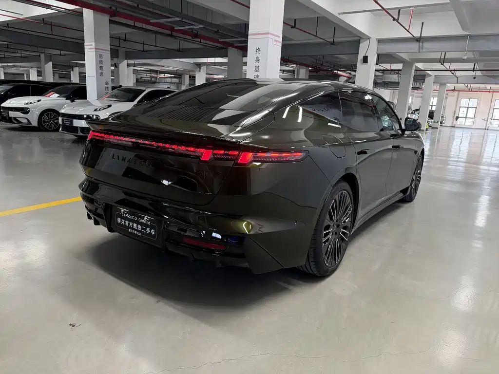 Lynk & Co 10 2025 240 AWD Ultra Sport Edition H7