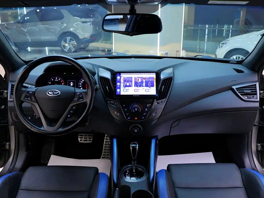 Hyundai Veloster 2015 1.6T Automatic Luxury Edition
