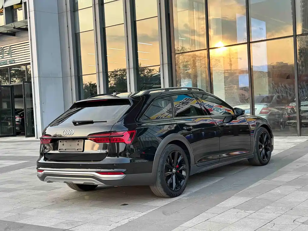Audi A6 Import 2020 allroad quattro Explorer 55 TFSI Premium Off-road Edition