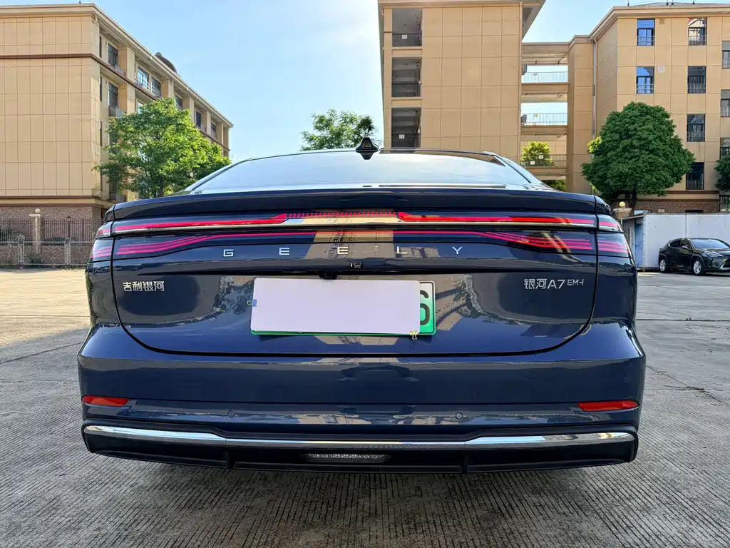 Geely Galaxy A7 2025 EM-i 150km Starship Edition