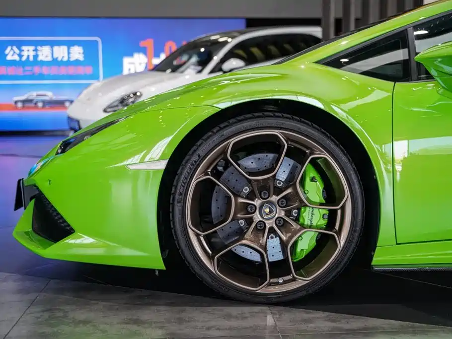 Huracán 2014 LP 610-4