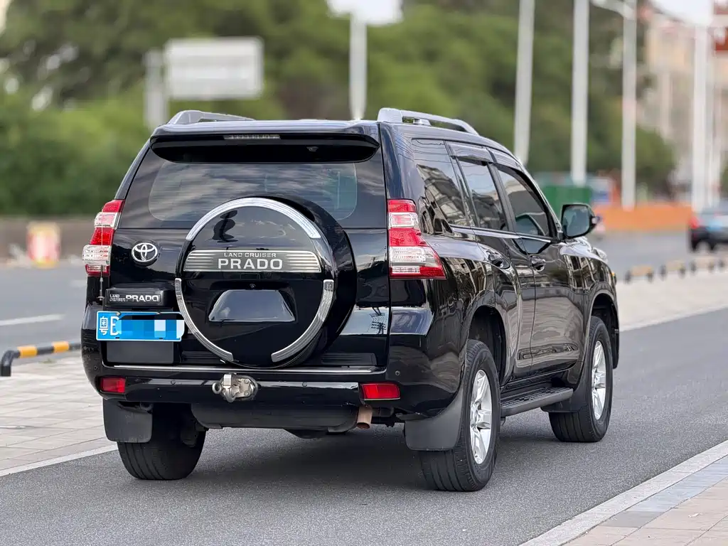 Toyota Prado 2015 4.0L Middle East Edition