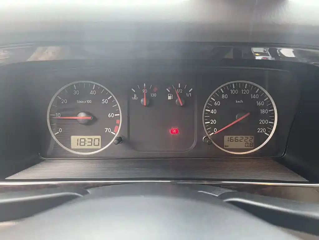 Volkswagen Santana Zhijun 2007 2.0 AT Luxury