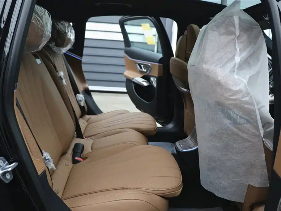 Mercedes-Benz E-Class 2026 E 300 L Luxury