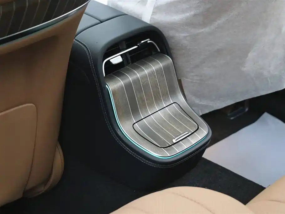 Mercedes-Benz E-Class 2026 E 300 L Luxury