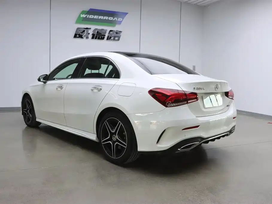 Mercedes-Benz A-Class 2019 A 200 L Sedan