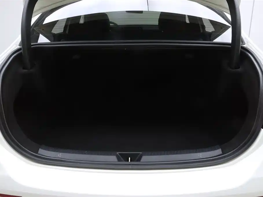 Mercedes-Benz A-Class 2019 A 200 L Sedan