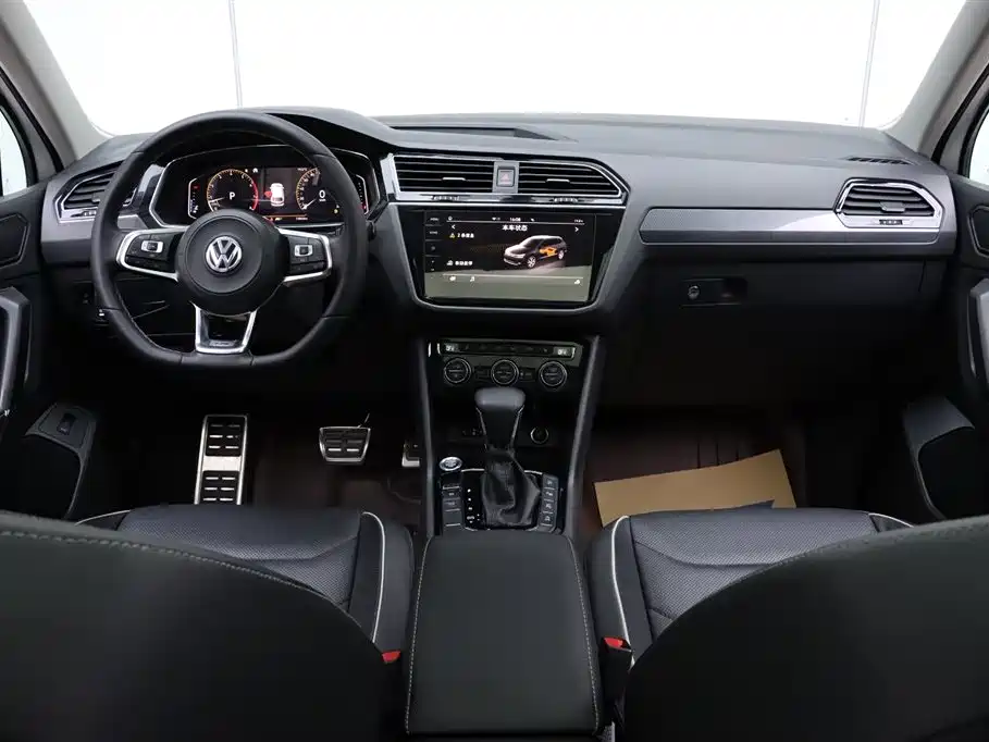 Tiguan L 2019 330TSI Automatic FWD R-Line Flagship Edition China VI