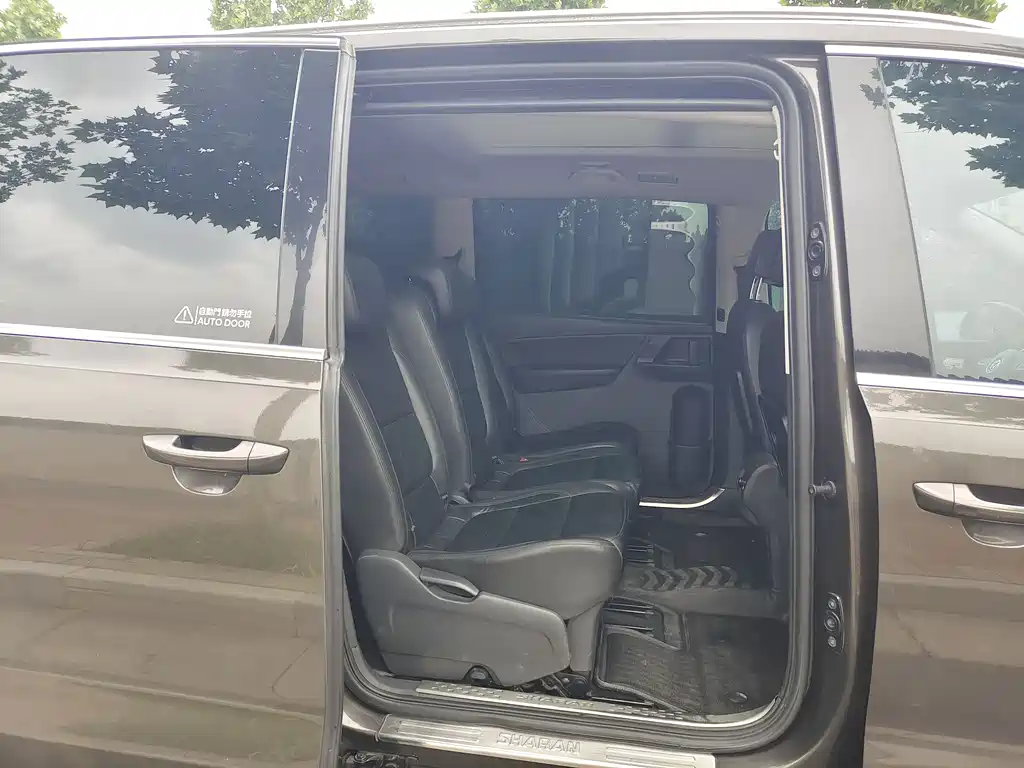 Volkswagen Sharan 2014 2.0TSI Luxury