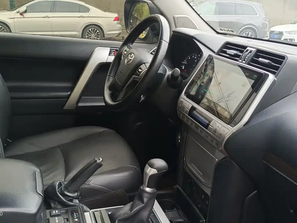 Toyota Prado 2019 3.5L Automatic TX-L Premium Edition with Rear-Mounted Spare Tire