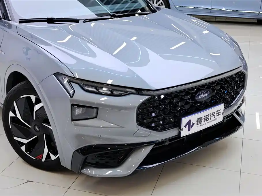 Ford Mondeo 2025 2.0T EcoBoost E-Hybrid Sport Edition ST-Line