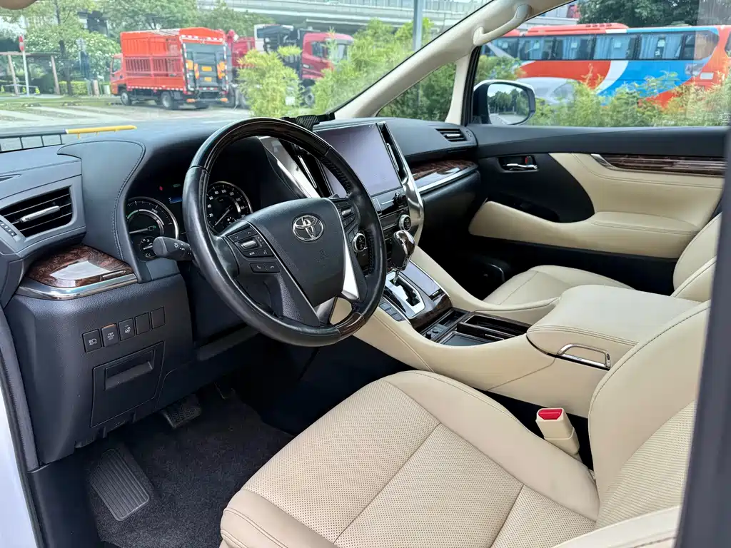 Alphard 2021 Hybrid 2.5L Luxury Edition